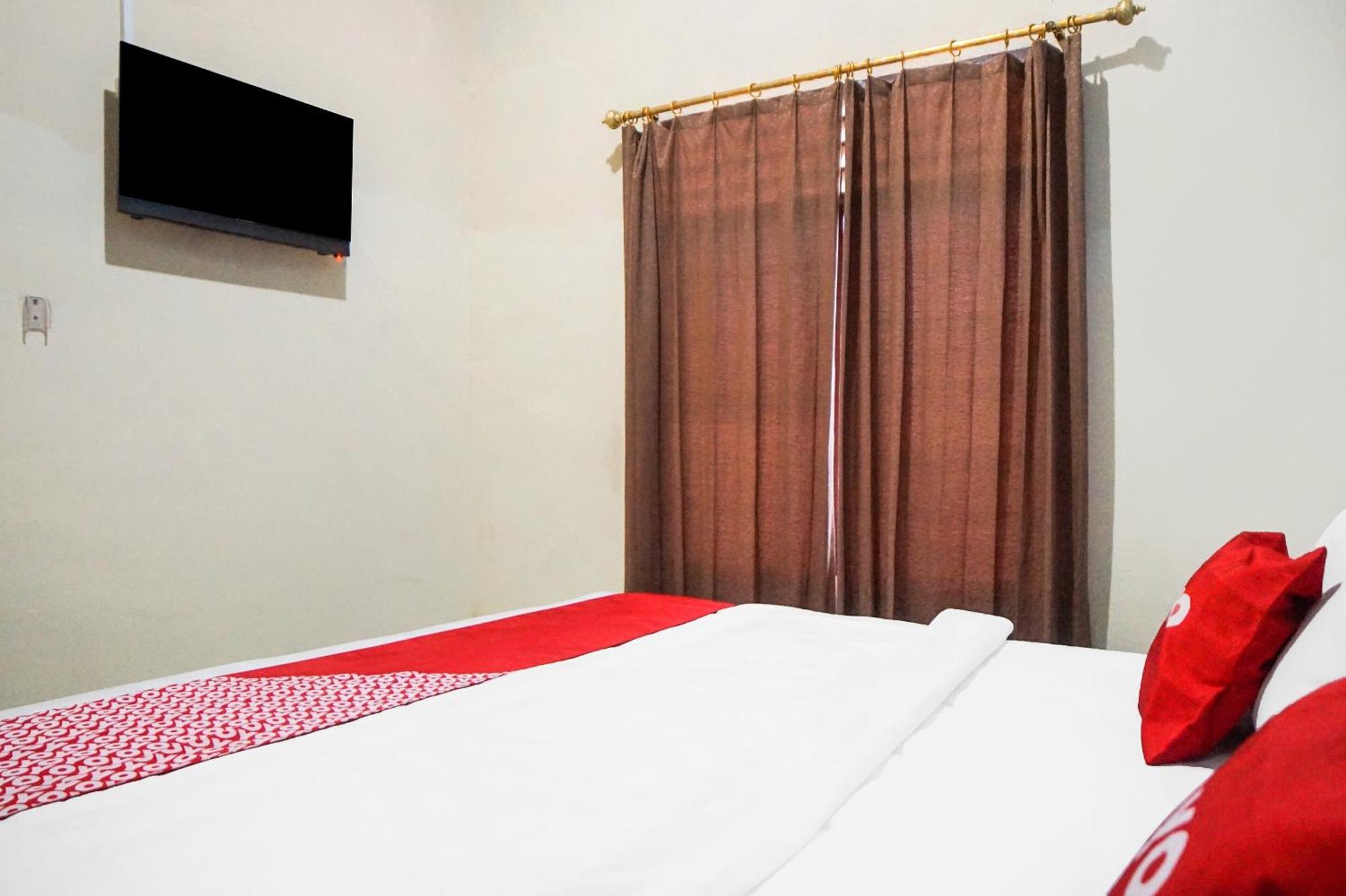 Oyo 92076 Sky Residence Cengkeh Medan Dış mekan fotoğraf